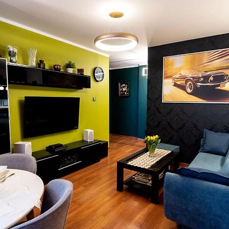קרקוב Torre Verona Apartment - 70M2, Terrace, Garage מראה חיצוני תמונה