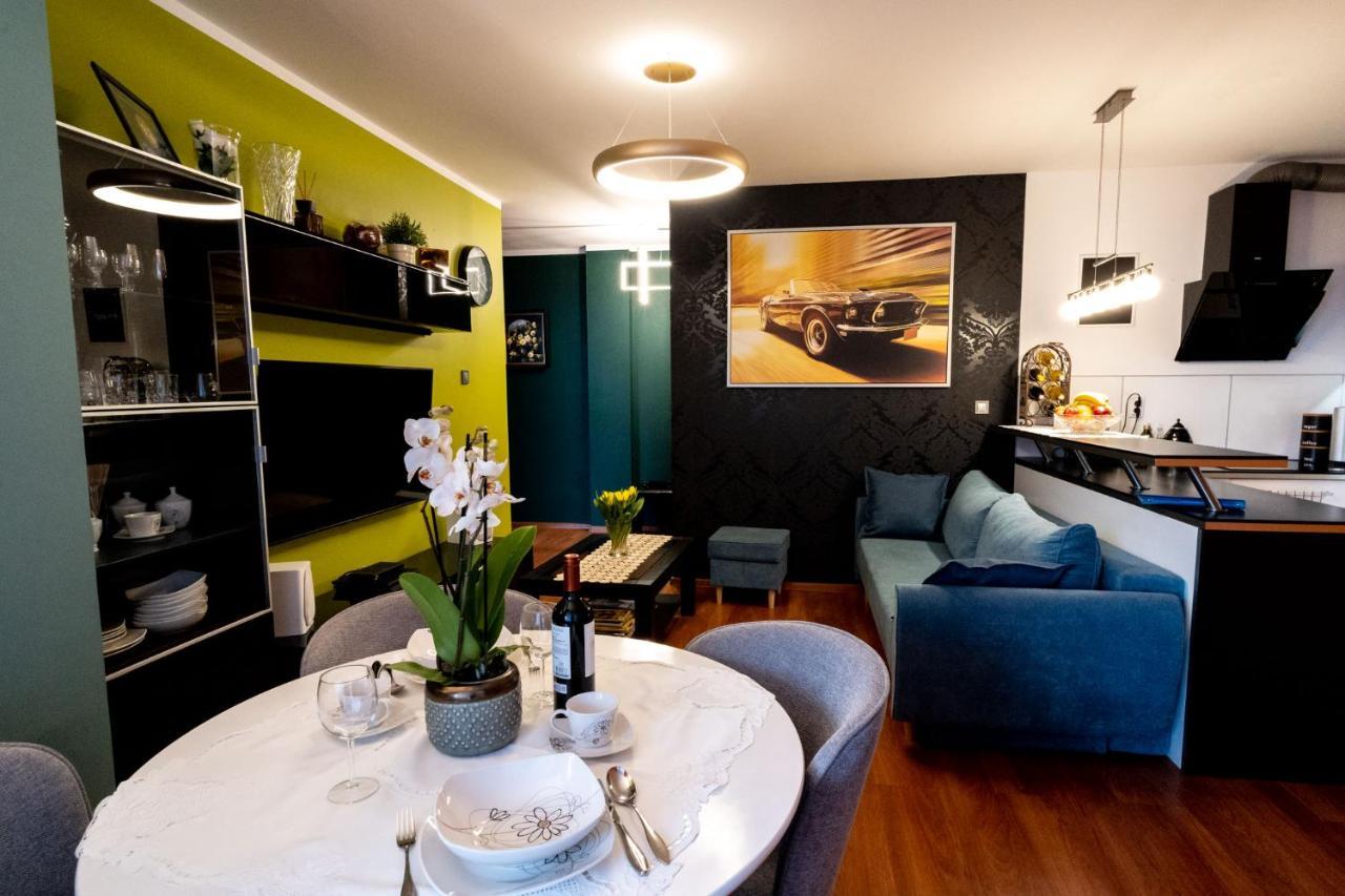 קרקוב Torre Verona Apartment - 70M2, Terrace, Garage מראה חיצוני תמונה