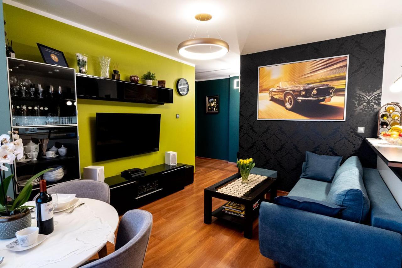 קרקוב Torre Verona Apartment - 70M2, Terrace, Garage מראה חיצוני תמונה